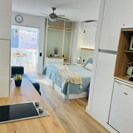 Apartment Beautiful Brand New Study 24-hour Reception Benalmádena